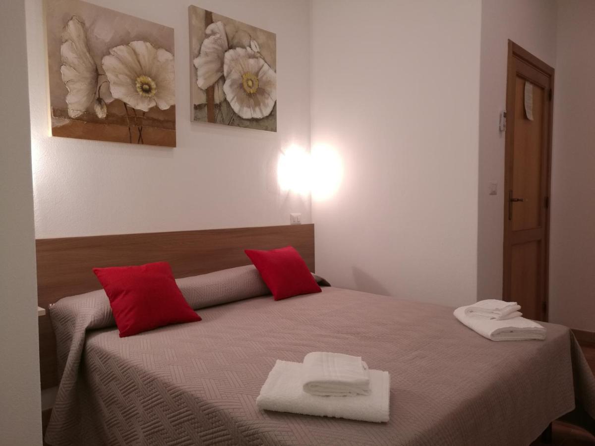 Sunway Apartments ألغيرو المظهر الخارجي الصورة